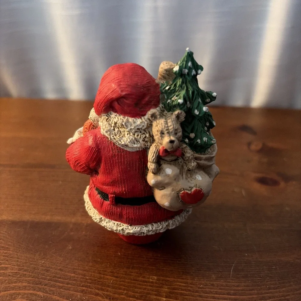 African‎ American Santa w/Football-tree-sack Figurine